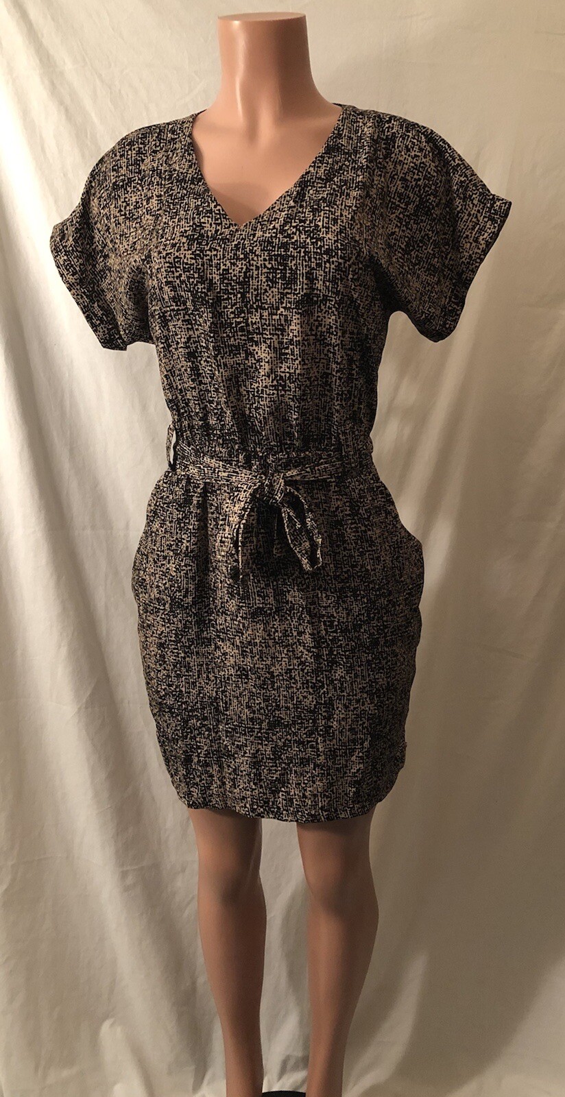 **Gorgeous Toasted Honey Dress~Size Medium**