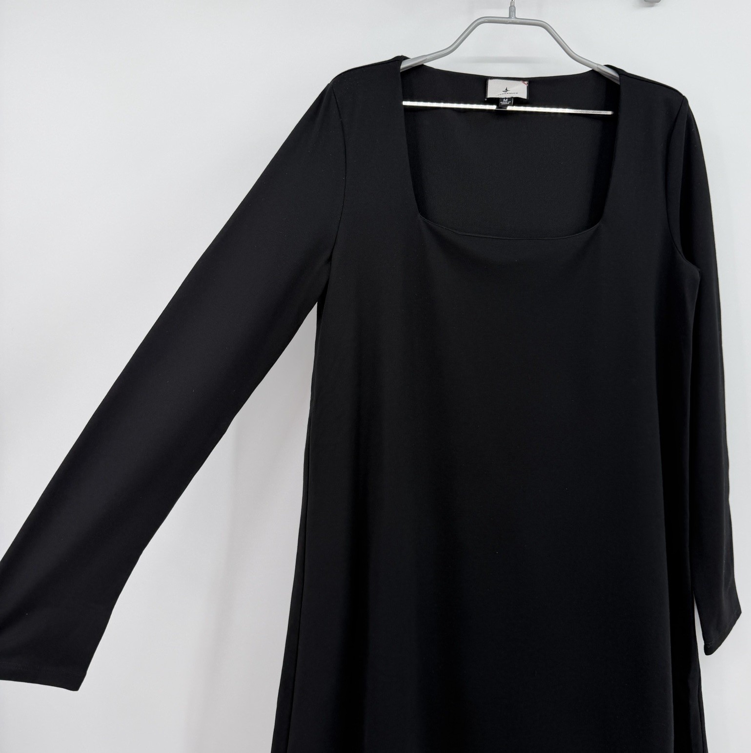 Tuckernuck Black Long Sleeve Middleton Dress sz M Mini Shift A-Line Square Neck
