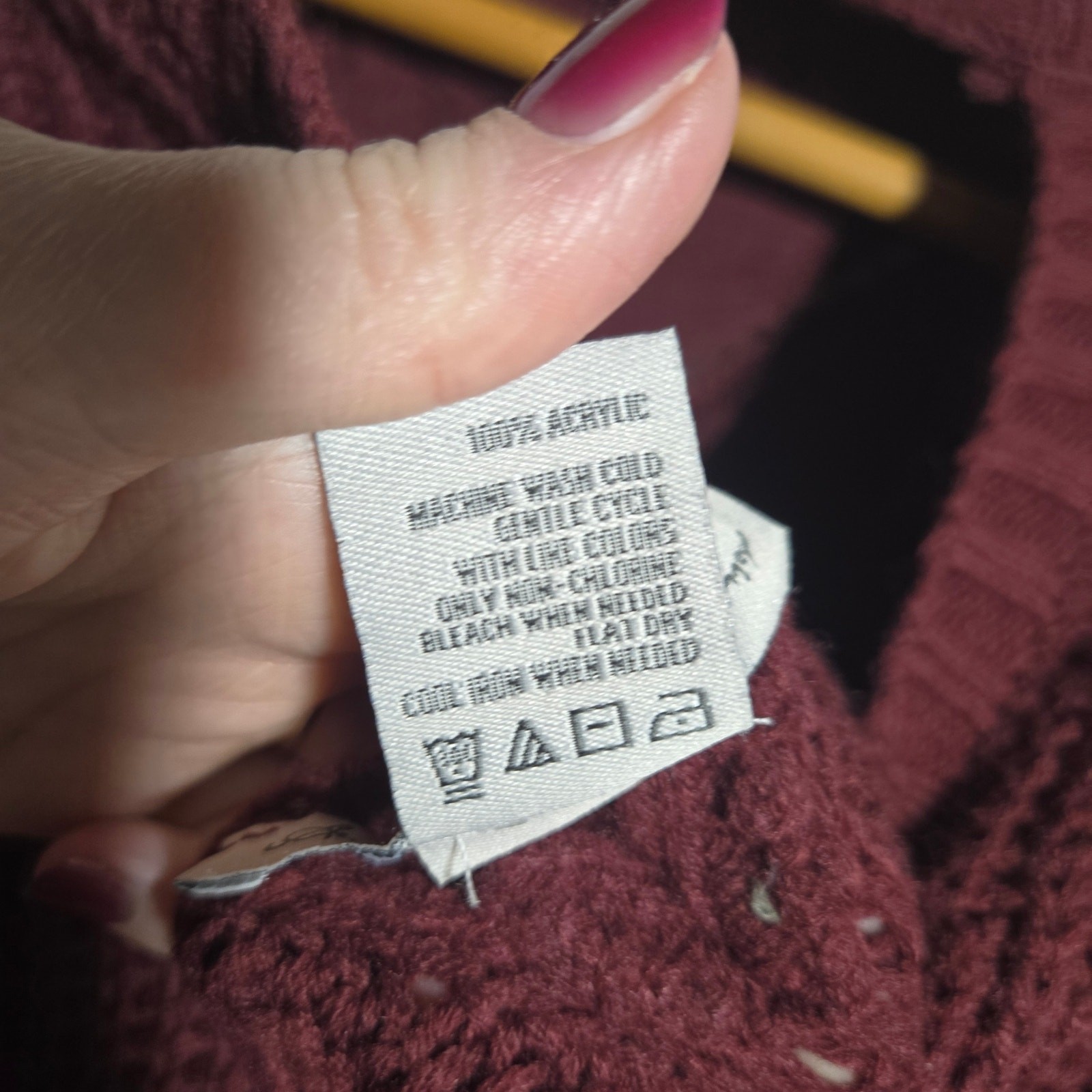 American Rag Medium Keyhole Cable Knit Fringe Dress Burgundy Wine Winter Cozy