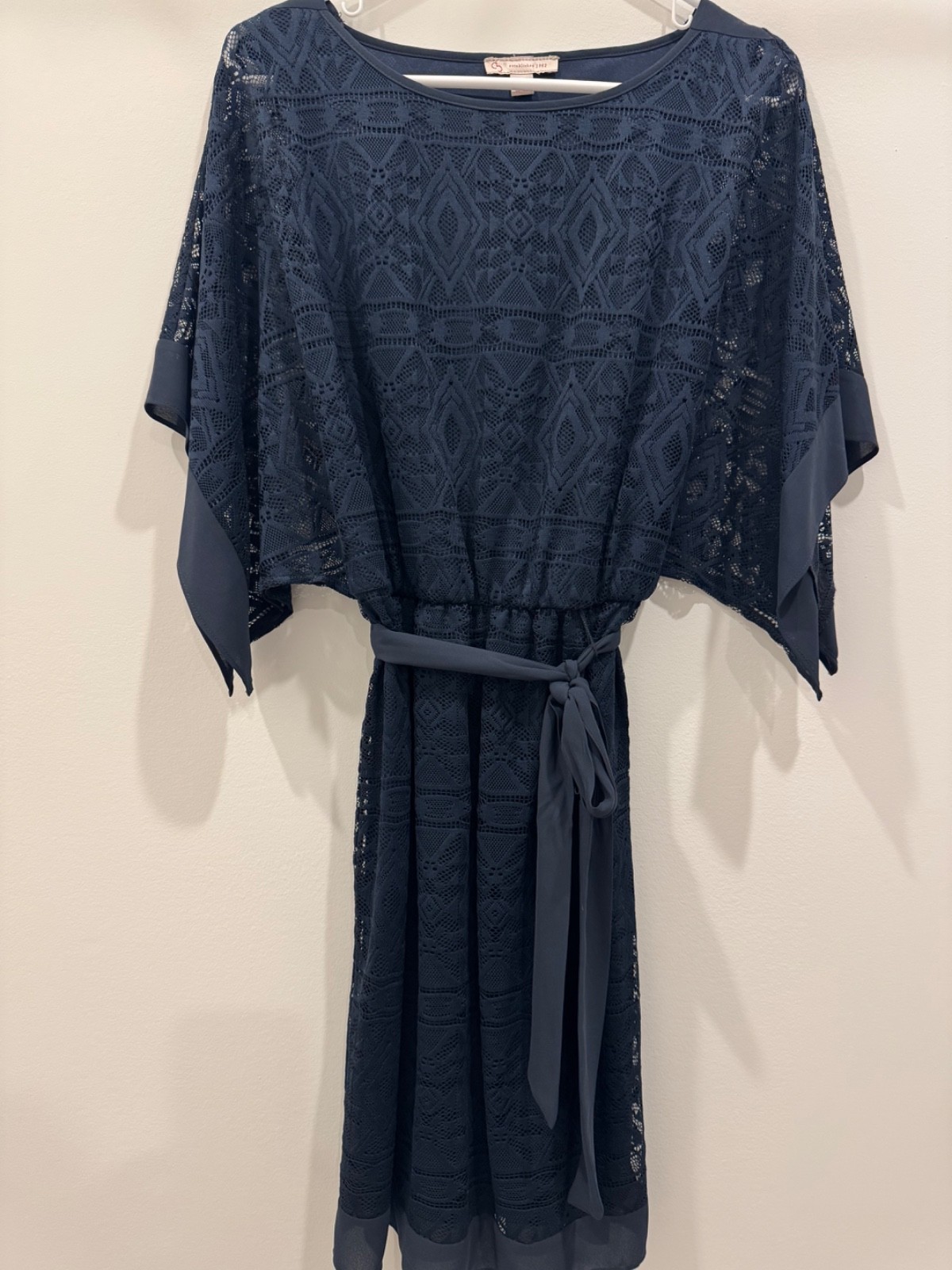 DRESSBARN db established 1962 Women’s Dress Sz 6 Navy Lace Lined tie waist New