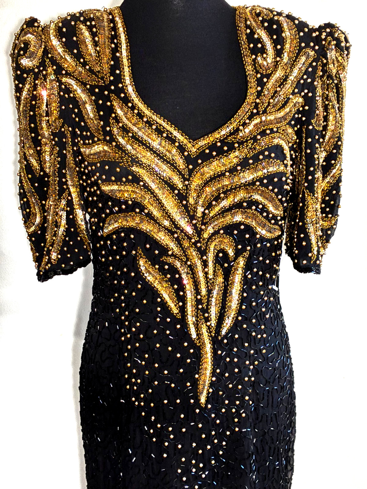 NWOT-Mark&John 100% Pure Silk Beaded Sequins Gown Slit Open Back (BlkGold)-Sz L