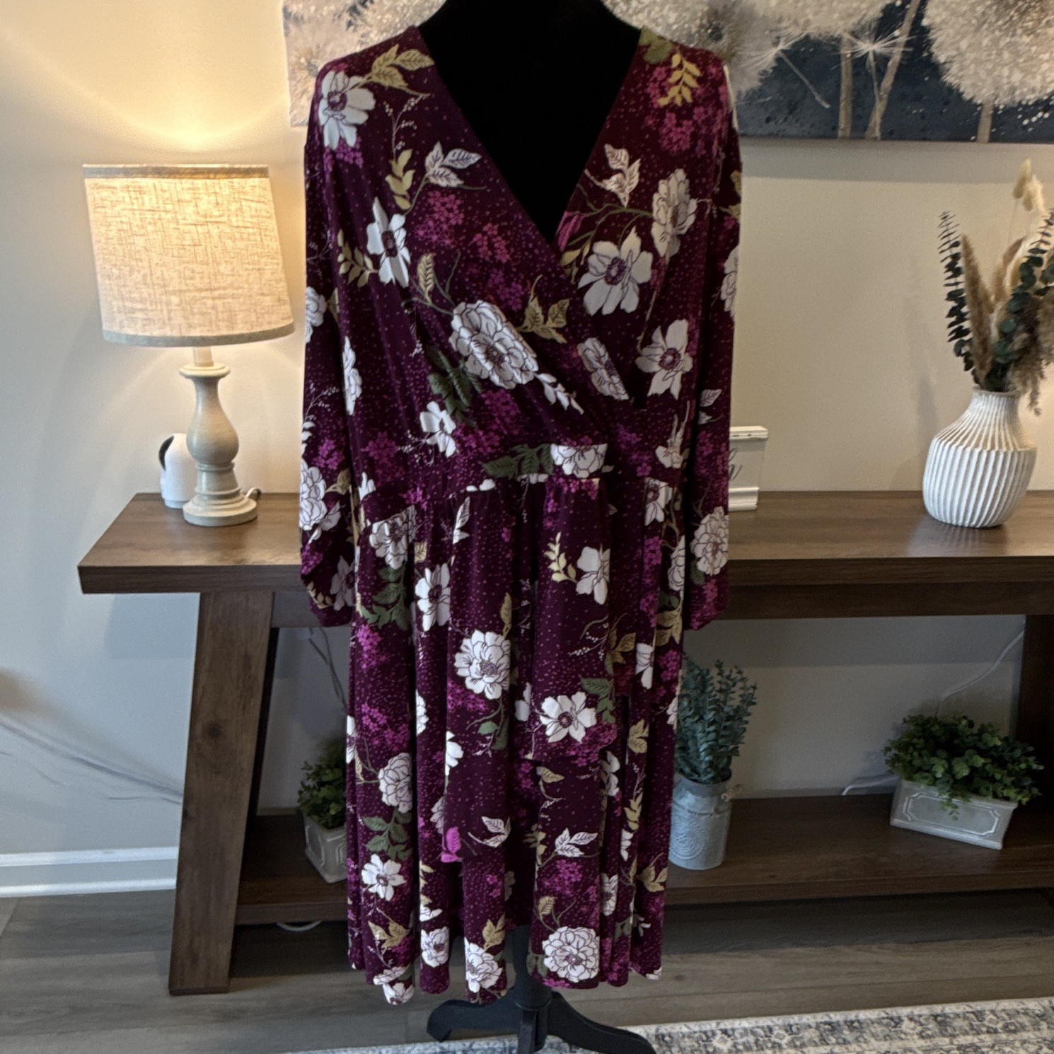 Torrid Wrap V-Neck Long Sleeve Floral Purple Midi Dress Plus Size 3 Poly/Span