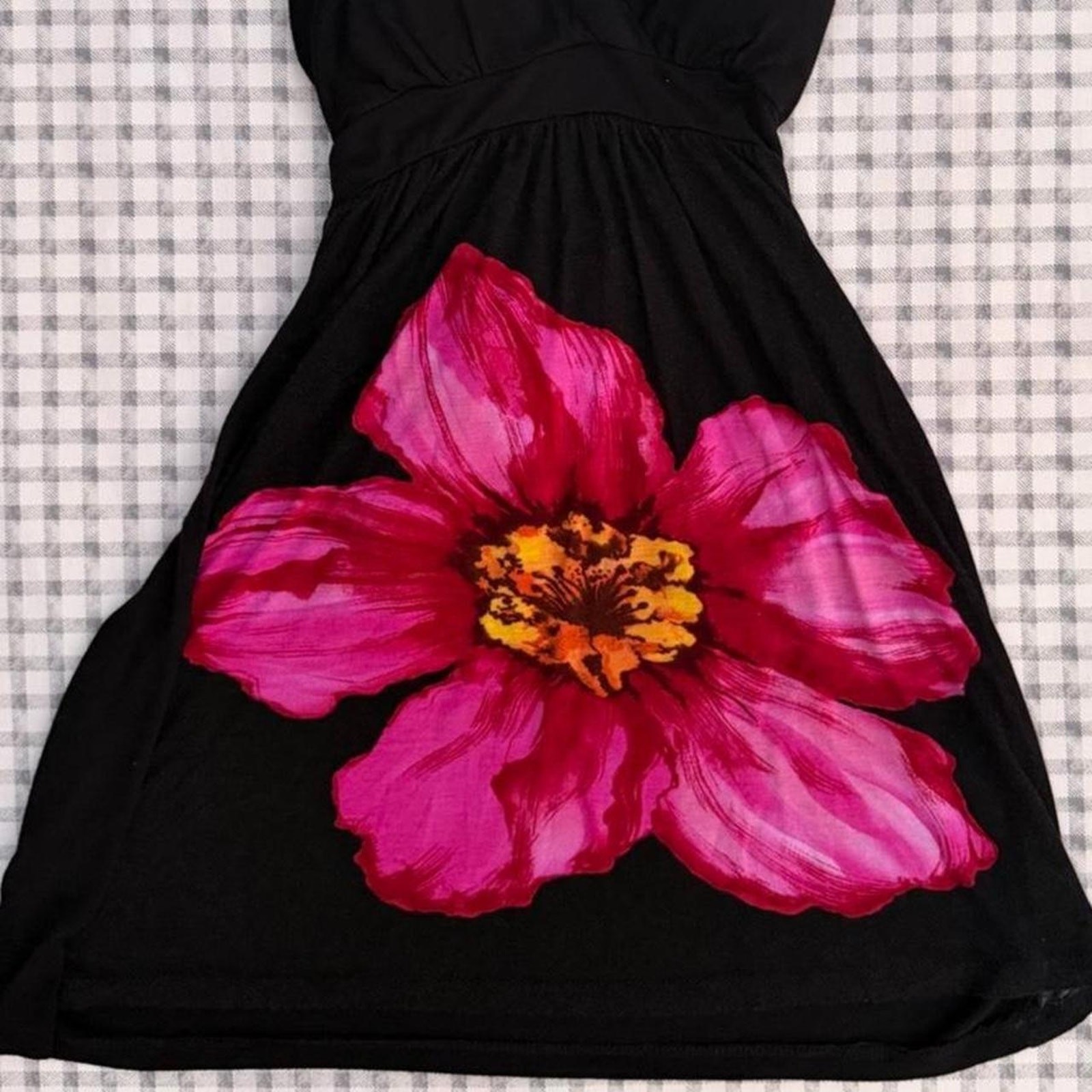 Wet Seal 2000’s hibiscus mni tie back dress