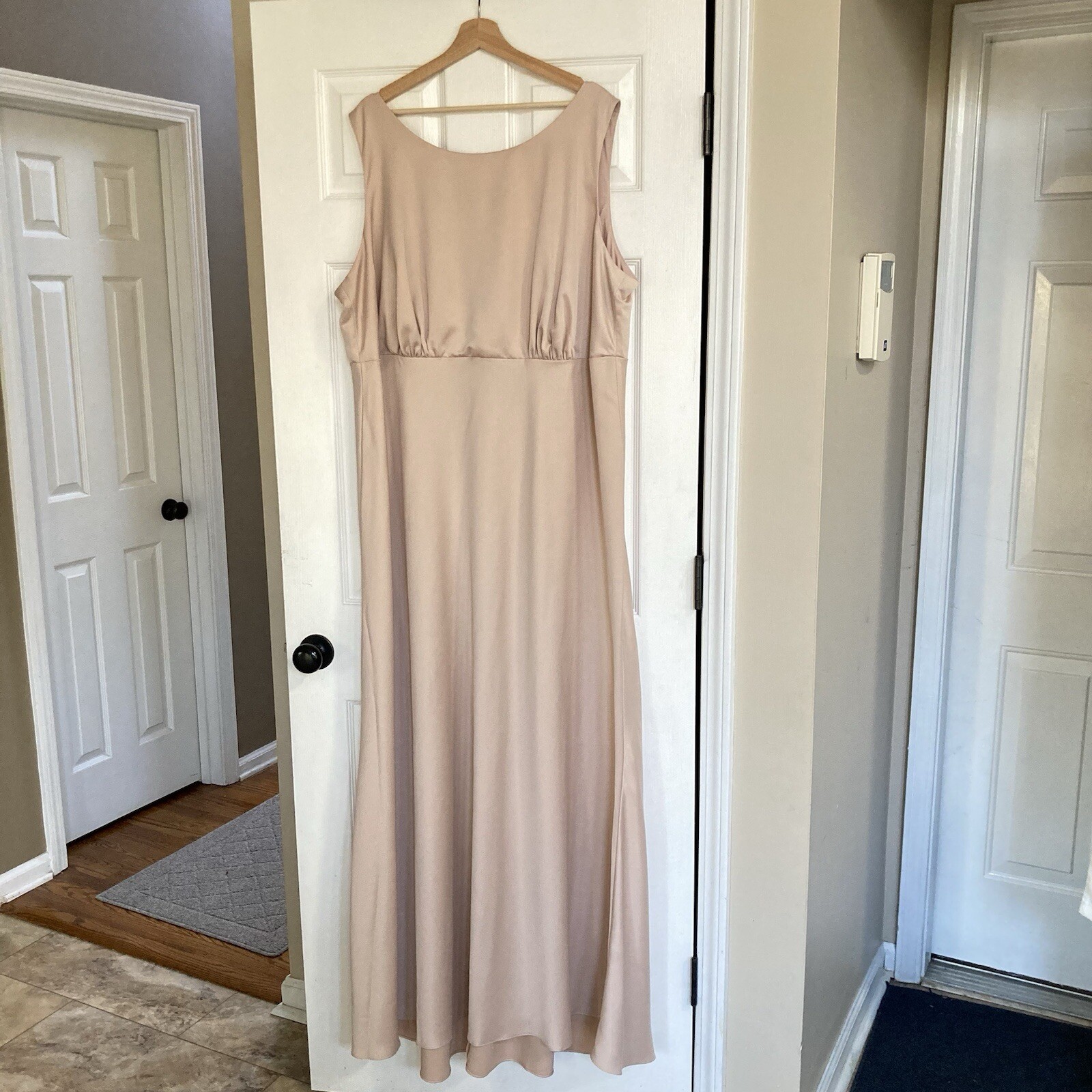 BHLDN Sachin & Babi Beckett Satin BridesmaidMaxi Dress in Oyster, Size 26W