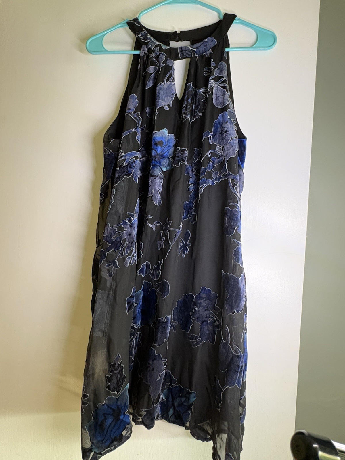 As U Wish Women’s Size L Black/Blue Floral Chiffon Halter Shift Short Dress