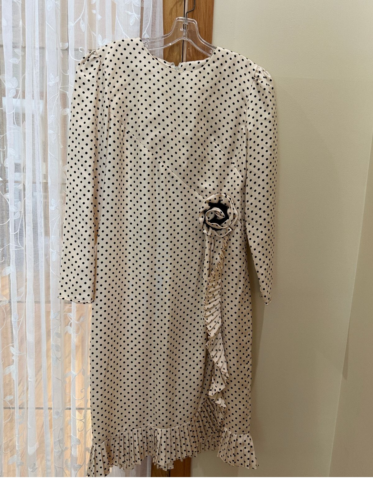RAZOOKS VTG Women Dress Beige Black Polka Dots Ruffels Long Sleeves S 12 Zipper