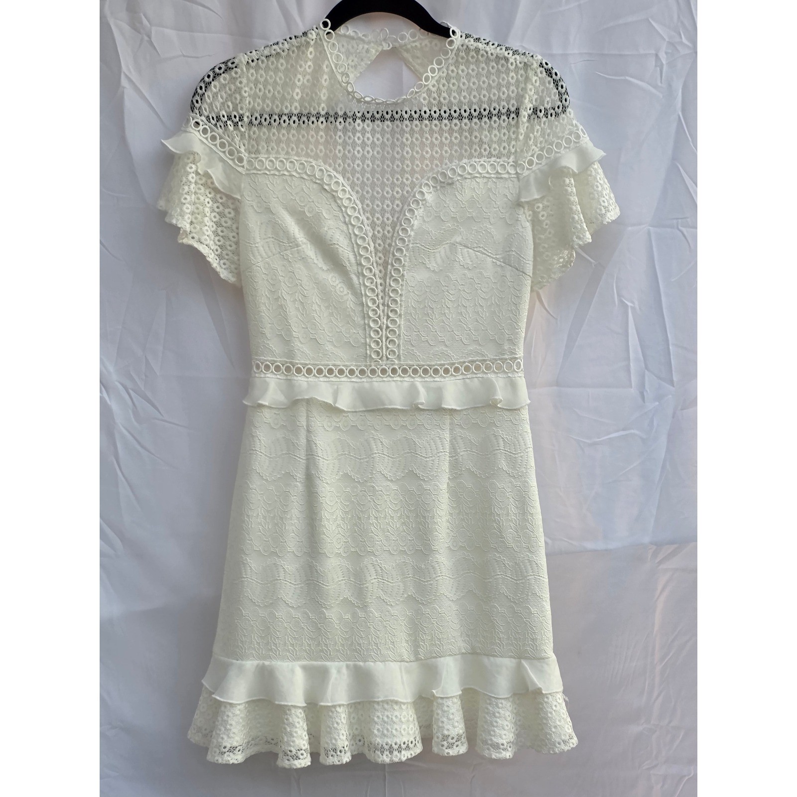 Two Sisters The Label White Lace Mini Dress Ruffle Keyhole Back Bridal Size 4 S