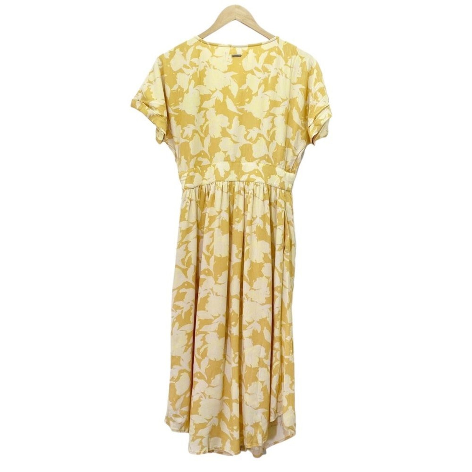 NWT The Normal Brand Ezra Crepe Deep V Button Thru Dress Yellow Size Small NEW