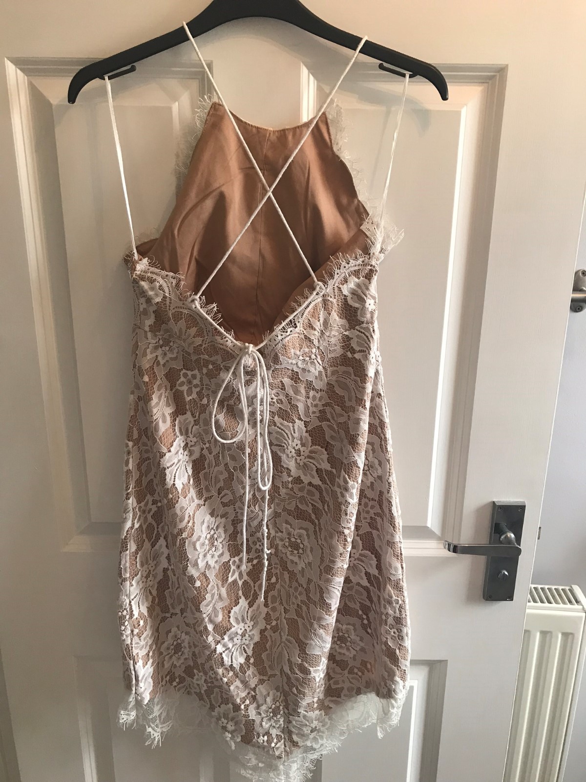 *ASOS* GINGER FIZZ NUDE CREAM LACE LOW BACK MINI DRESS UK 8