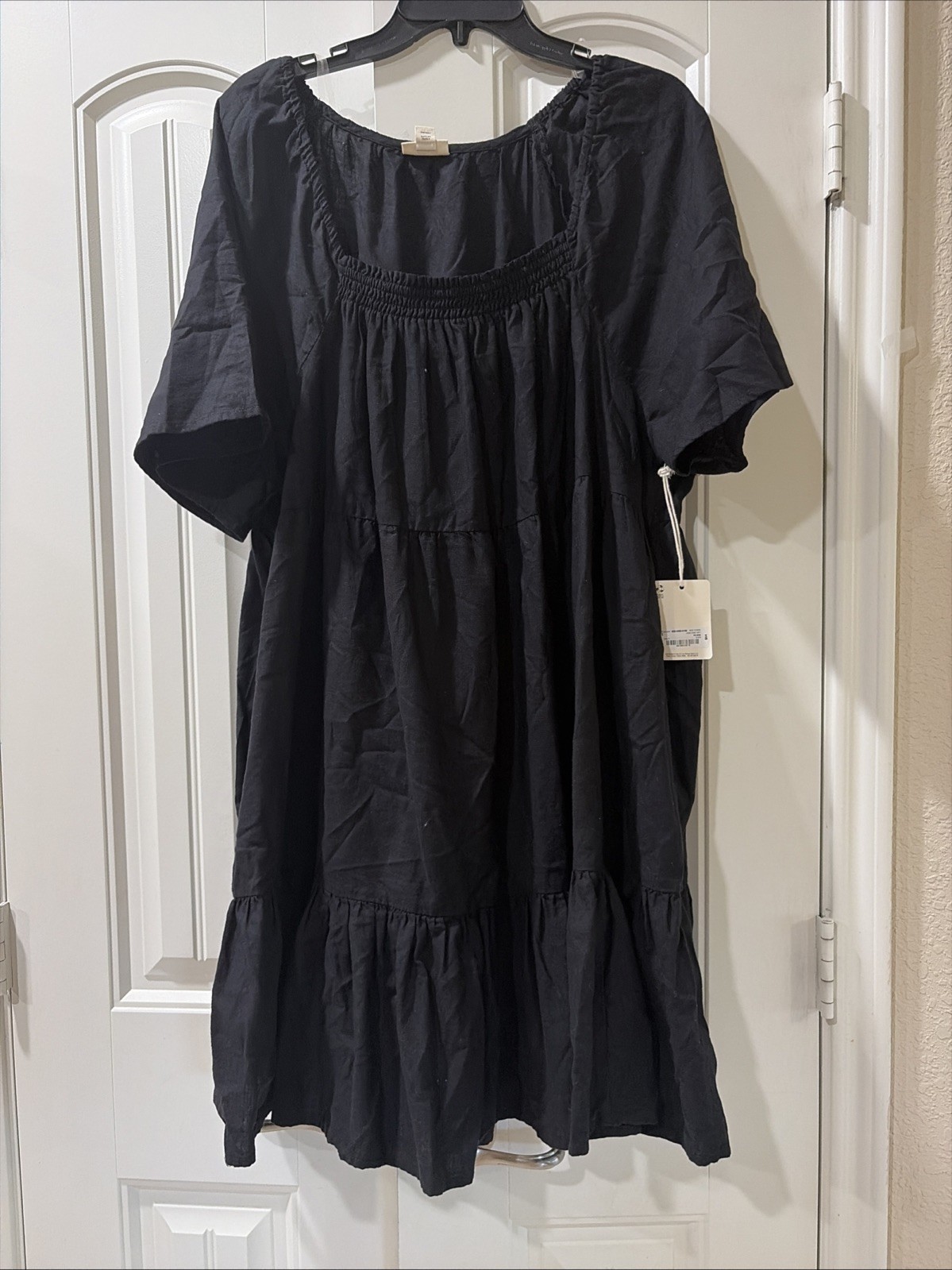 Black Short Tiered Midi Dress Size Xl New With Tags. Lightweight And Breathable.