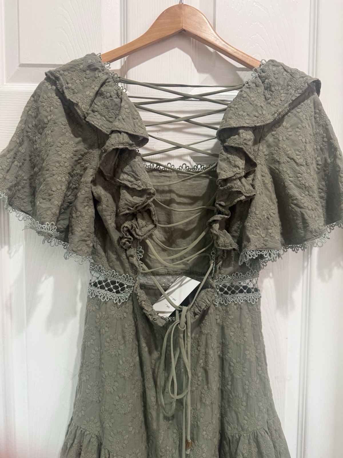 Saints + Secrets Green Ruffle Lace Mini Dress Open Back Tie Square Neck Size S