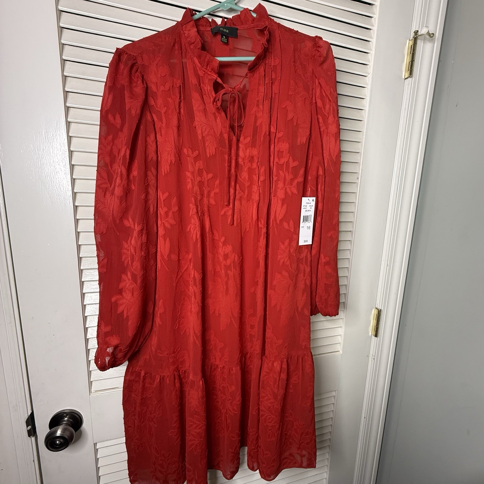 Maia Women Sz 16 Red Floral Short Shift Dress New NWT Split Neck Balloon Sleeves