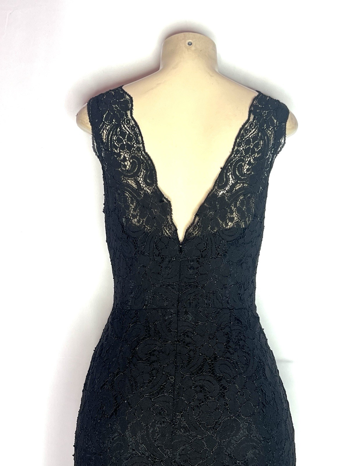 WATTERS & WATTERS BLACK LACE SLEEVELESS SHEATH DRESS SZ 14