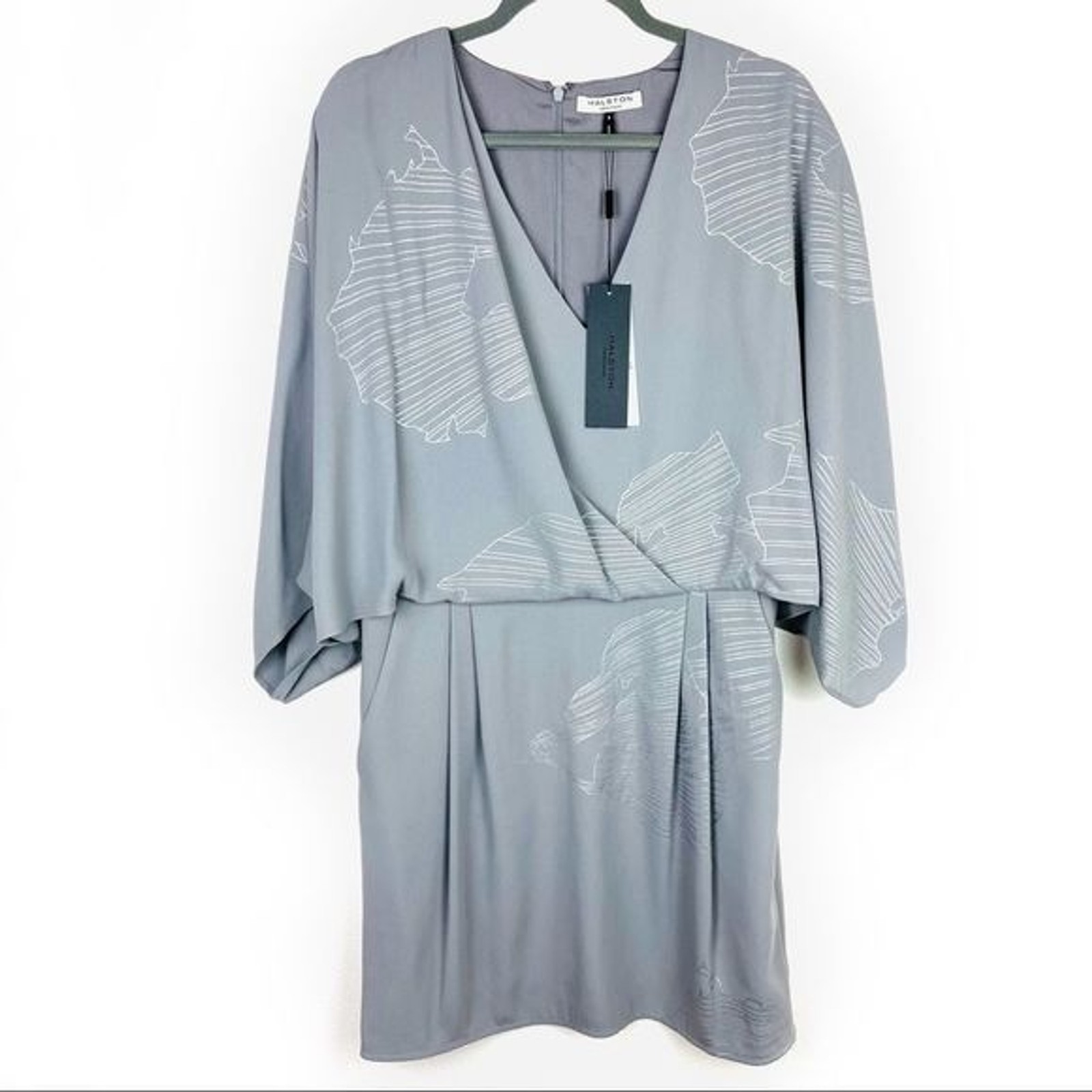 Halston Heritage grey metallic kimono sleeve mini dress pockets size 8 MSRP $375