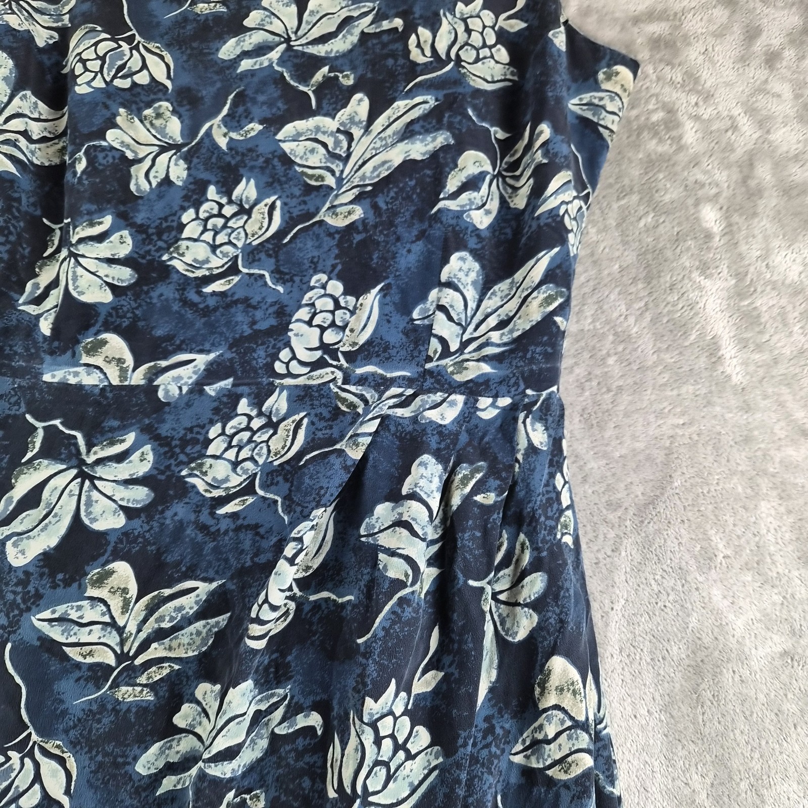 Nancy Crystal Midi Dress Medium Navy Blue Floral Silk Sleeveless Event Party
