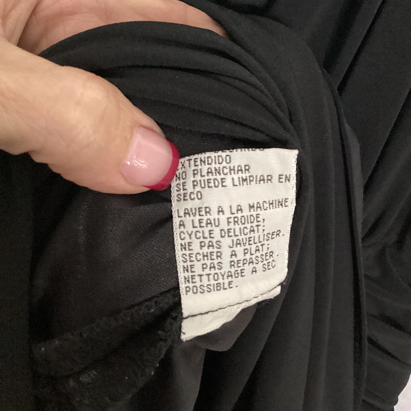 Evan-Picone Black Dress Size 12 – V-Neck, Rouched Waist, Full Skirt, Classy