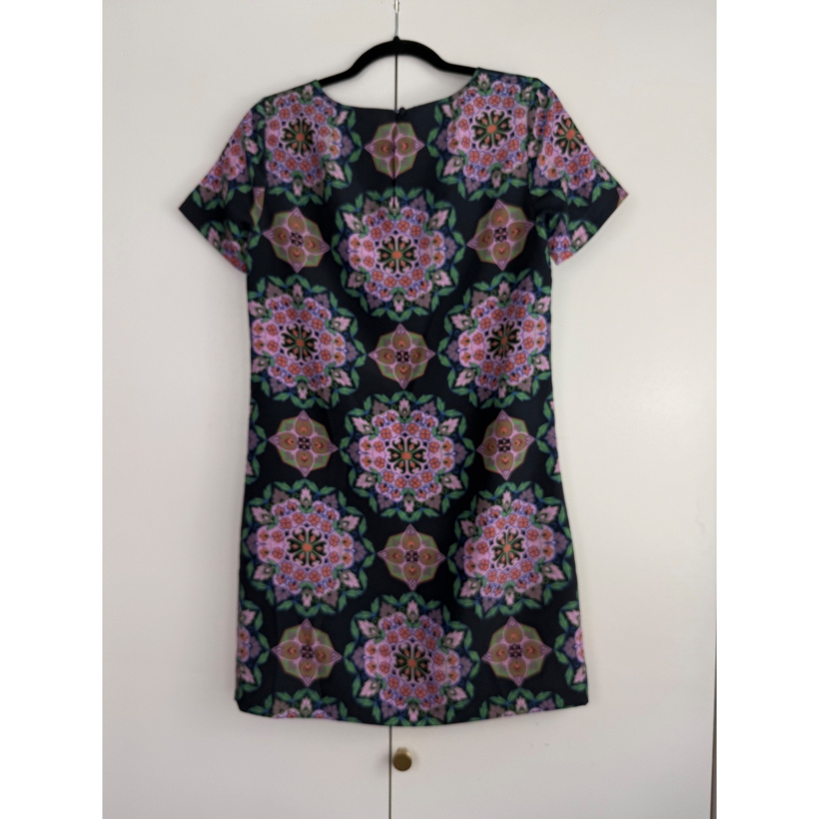J.Crew Kaleidoscope Mandala Print Shift Dress Black Pink Green Women 2 Short Slv