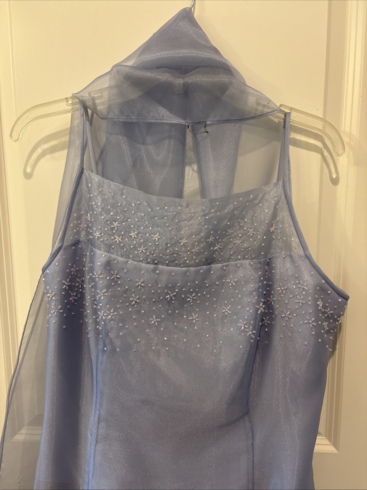 Cachet Lavender Long Flowing Formal Dress With Beautiful Beading And Shawl