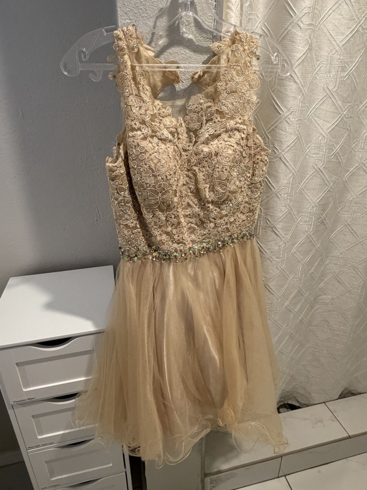 Ivory Lace & Tulle Beaded Sequin V-Neck Sleeveless Lined Mini Dress S