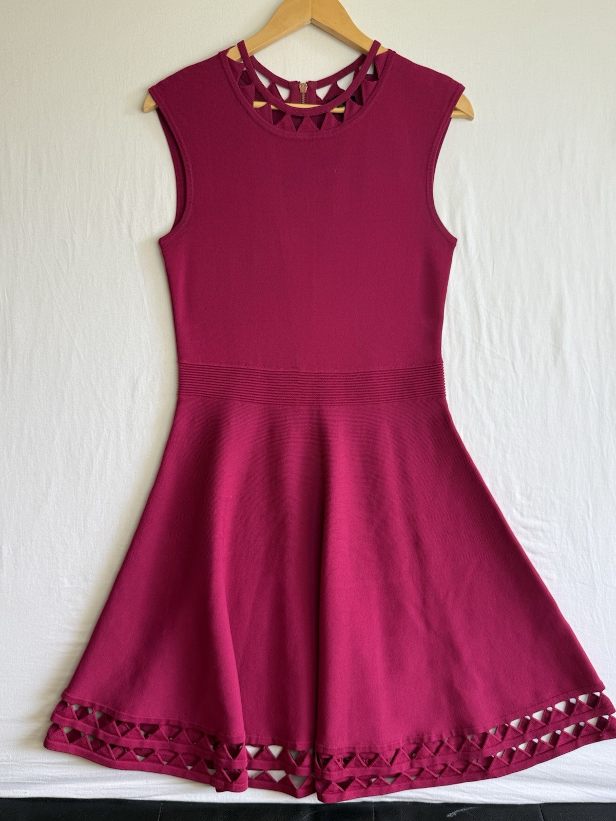 Ted Baker Kathryn Women’s Cut-Work Knitted Skater Dress Deep Pink Size 3