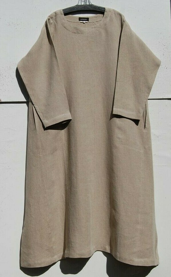 Eskandar Size (1) NATURAL Medium Weight Linen 52″ Long Imperial Dress w/Pockets