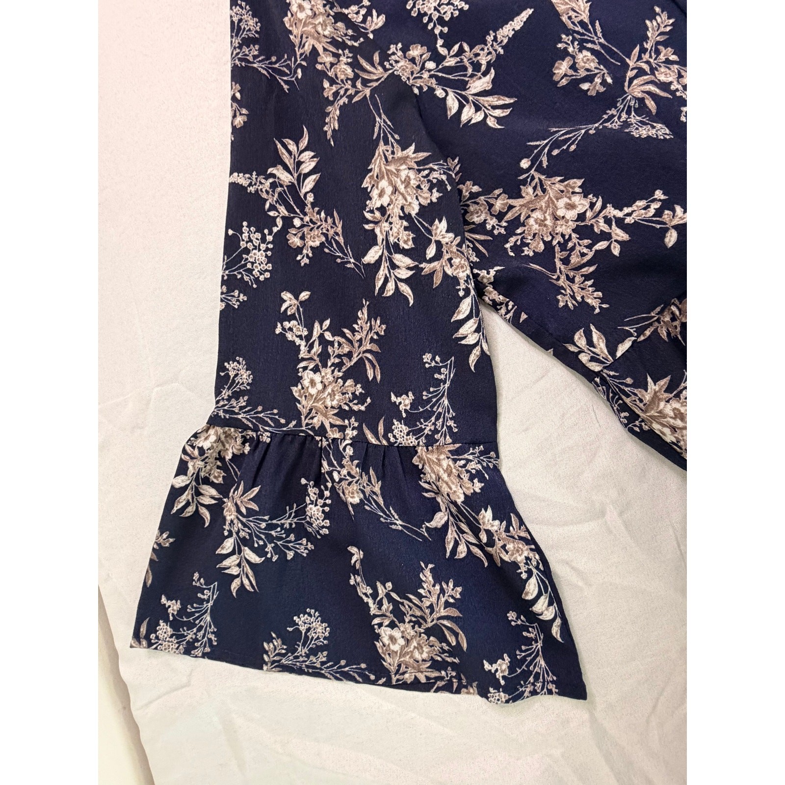 VIISHOW Women Medium Navy Floral Tiered Maxi Dress Boho Oversized Bell Sleeve