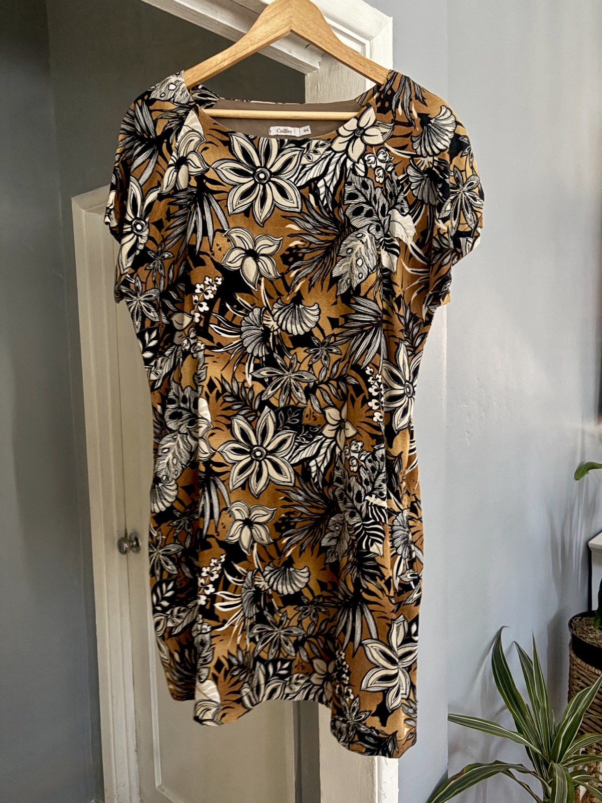 Tropical Floral Dress Size Large Women’s