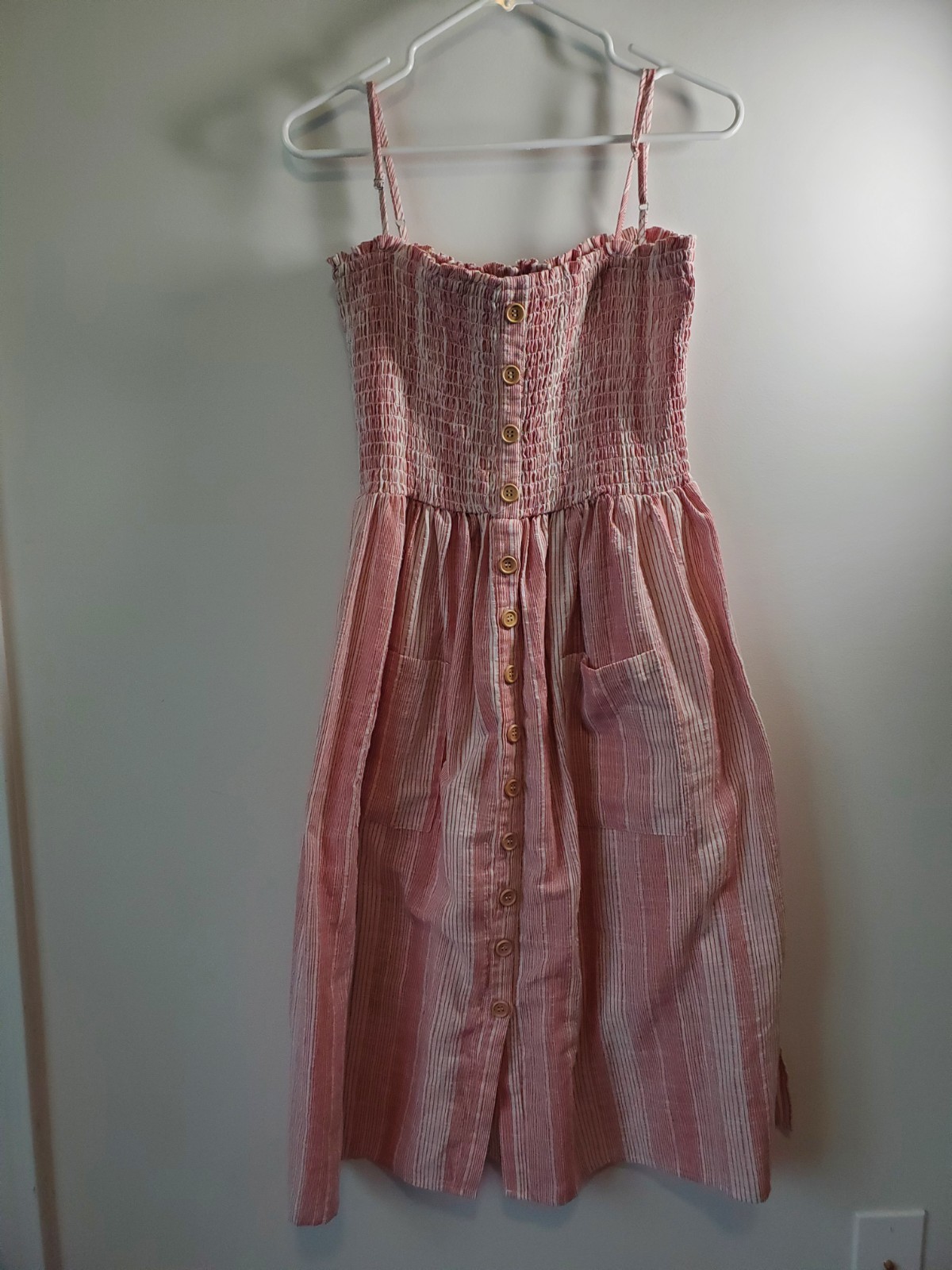 Easel Botique Pink Striped Button Detailed Smocked Dress Size Large