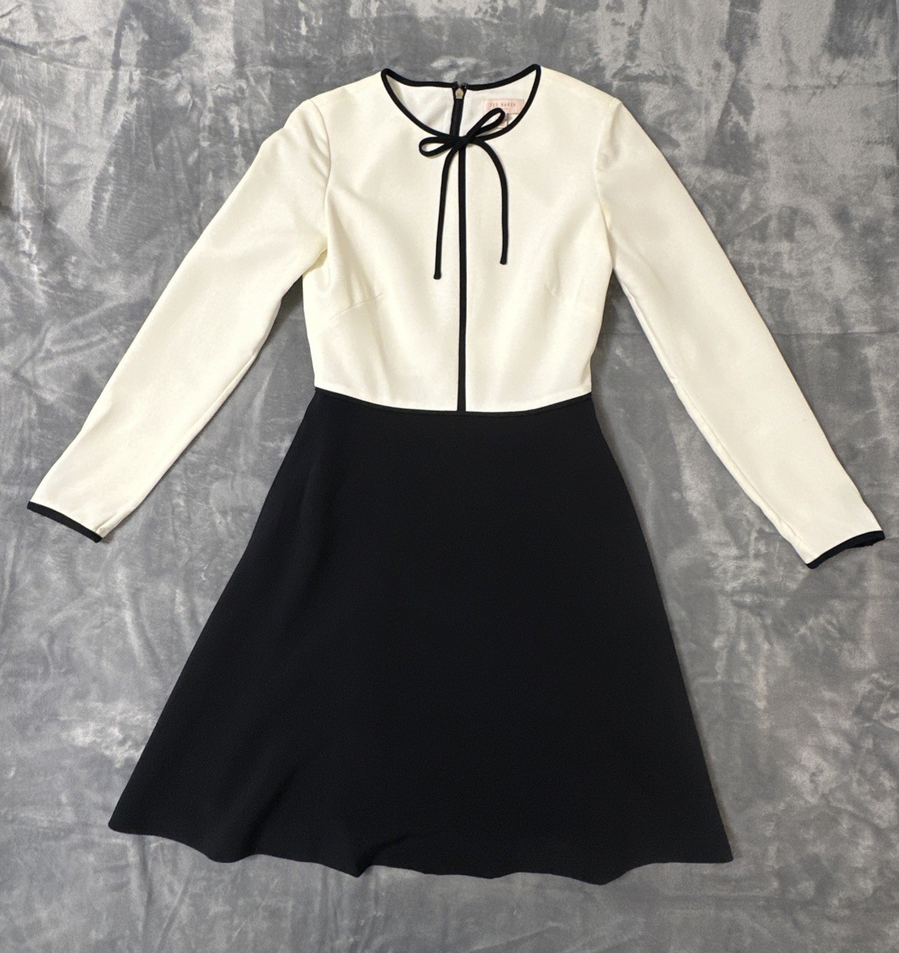 Ted Baker Loozy Neck-Tie Woven Skater Dress Cream Navy Size 1 – UK 8 US 4