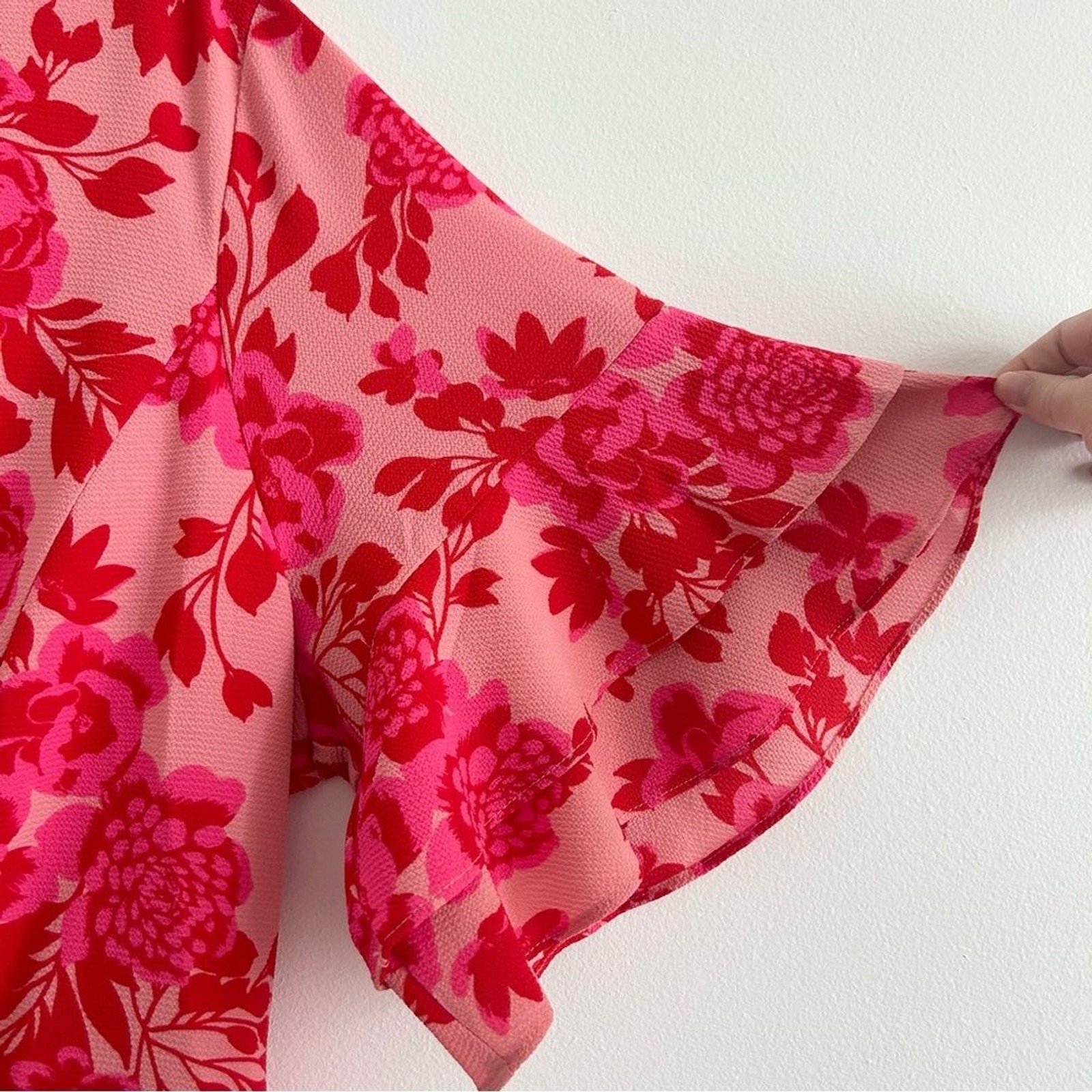 City Chic Trendy Plus Size Mini Dress in Scarlet Floral size Large/20 Faux Wrap