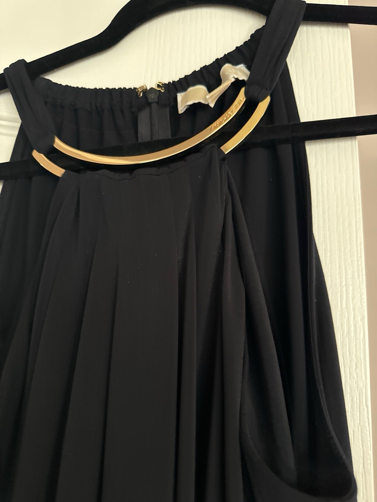 MICHAEL KORS BLACK HALTER DRESS GOLD NECKLINE M