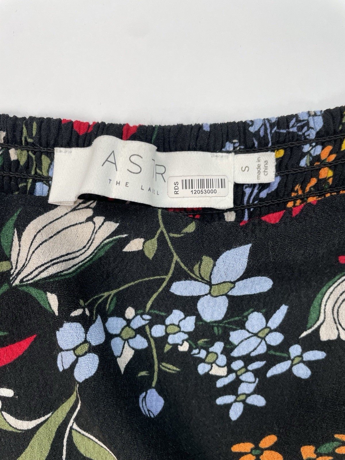 ASTR the Label Black Floral Puff Sleeve Front Slit Midi Dress S Cottage Boho