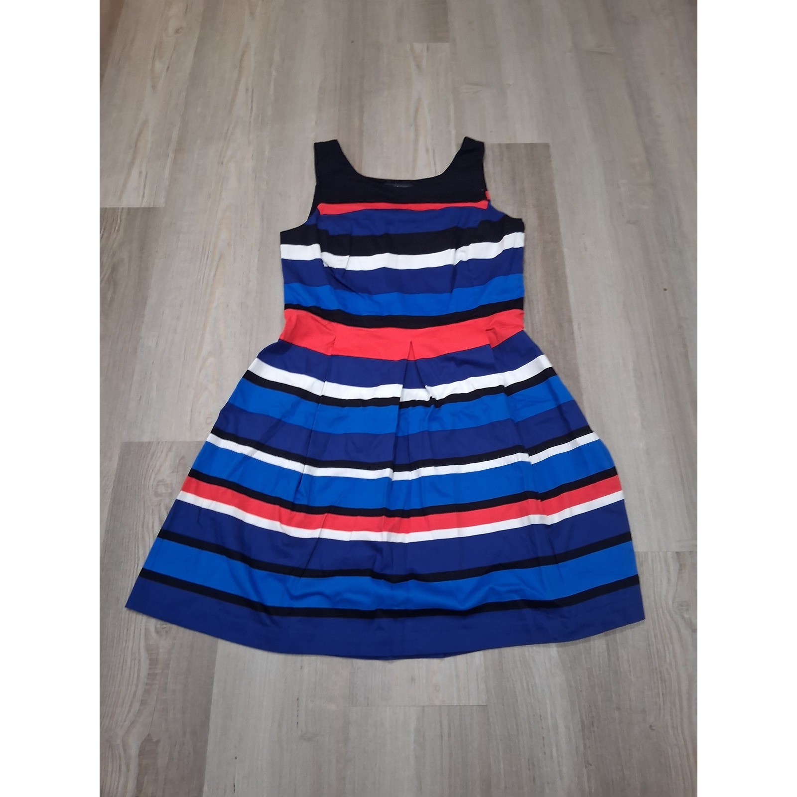 Tommy Hilfiger NWT Womens Stripe Sleeveless Fit Flare Dress Blue Red White Sz 10