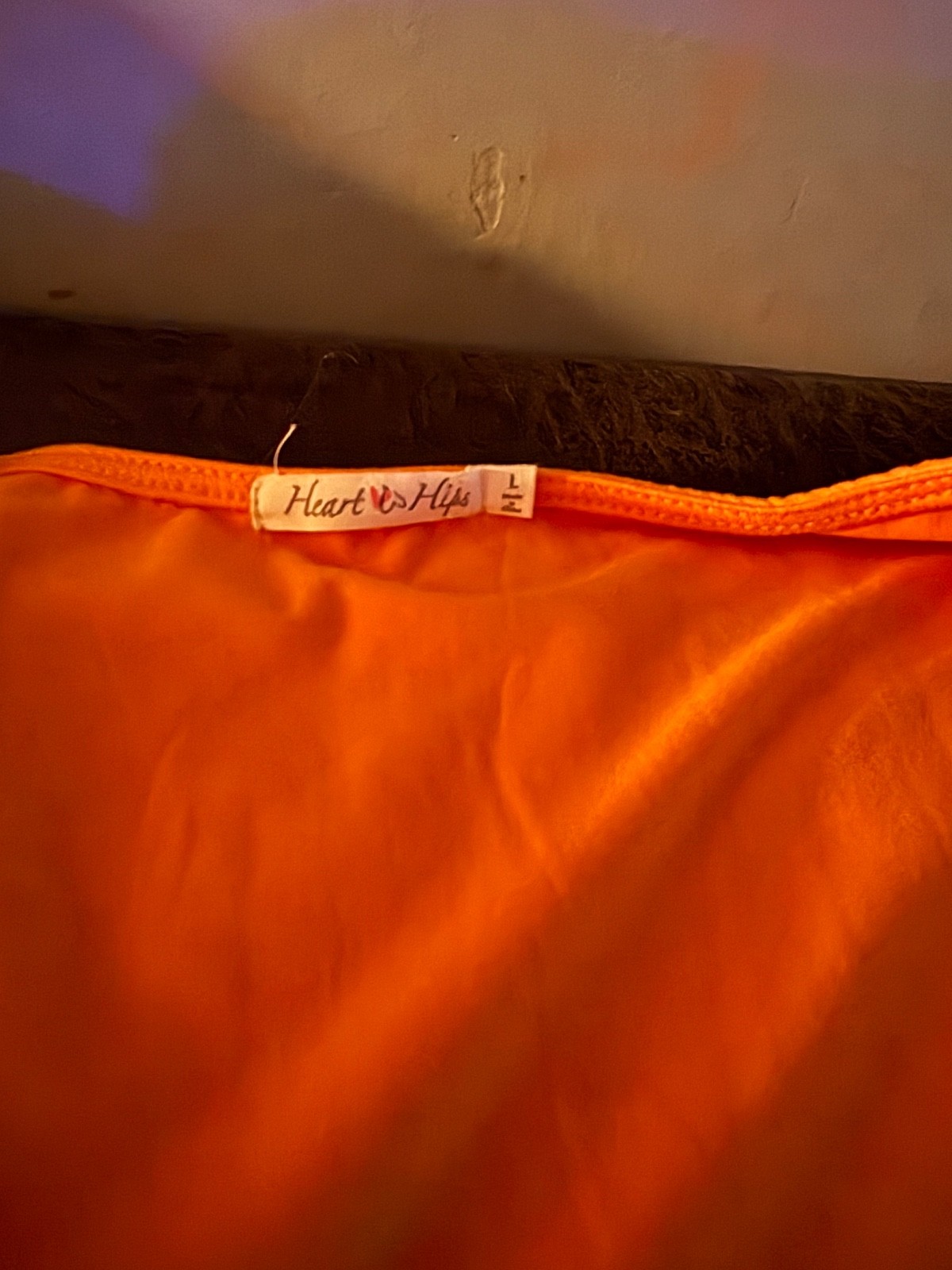 heart loves hips sz Lg