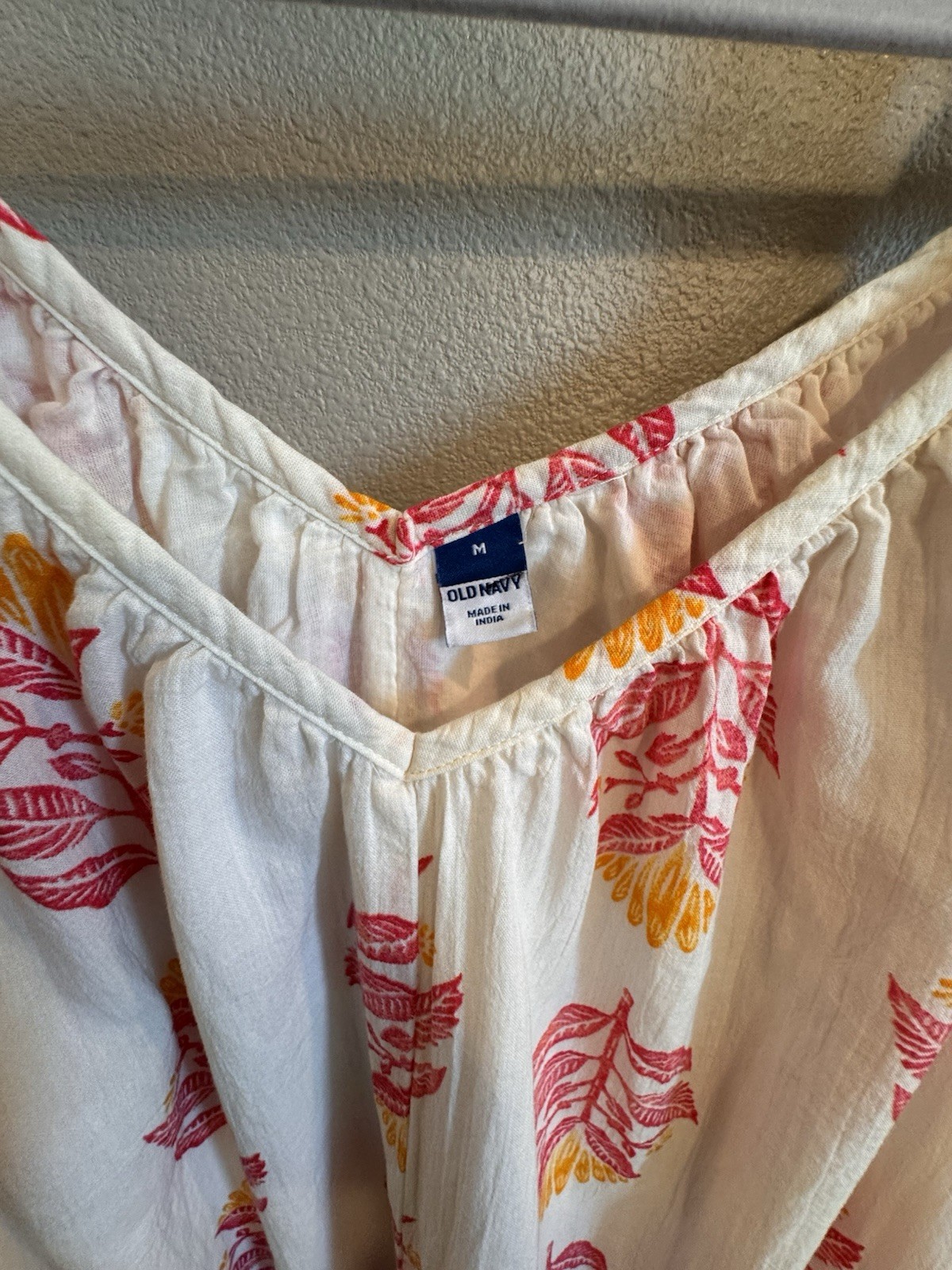 Old Navy White Pink Yellow Floral V-Neck Strappy Midi Sundress Pockets M