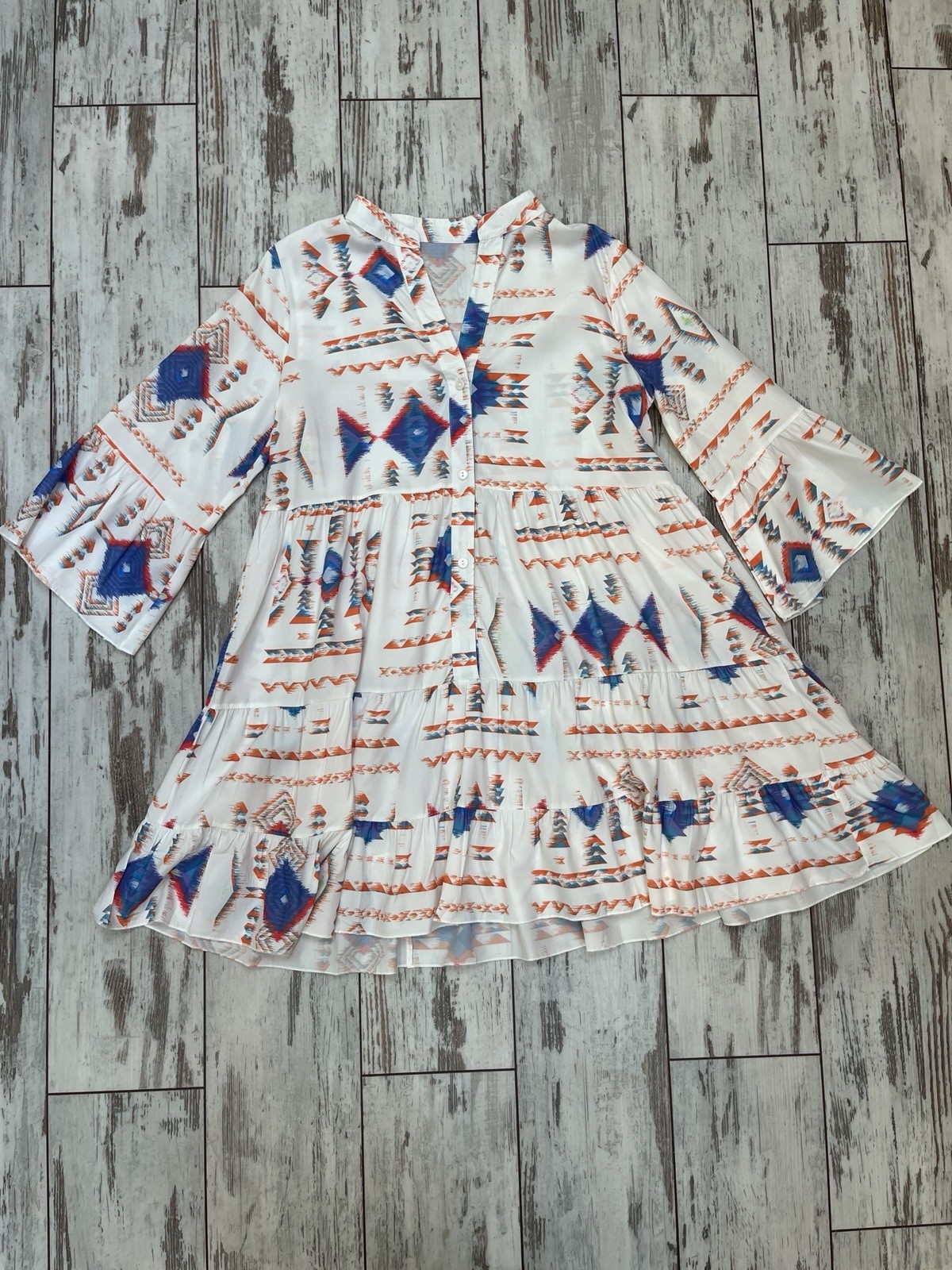 Boho Geometric Tribal Print Tiered Dress V-Neck Bell Sleeve Womens Medium NWOT