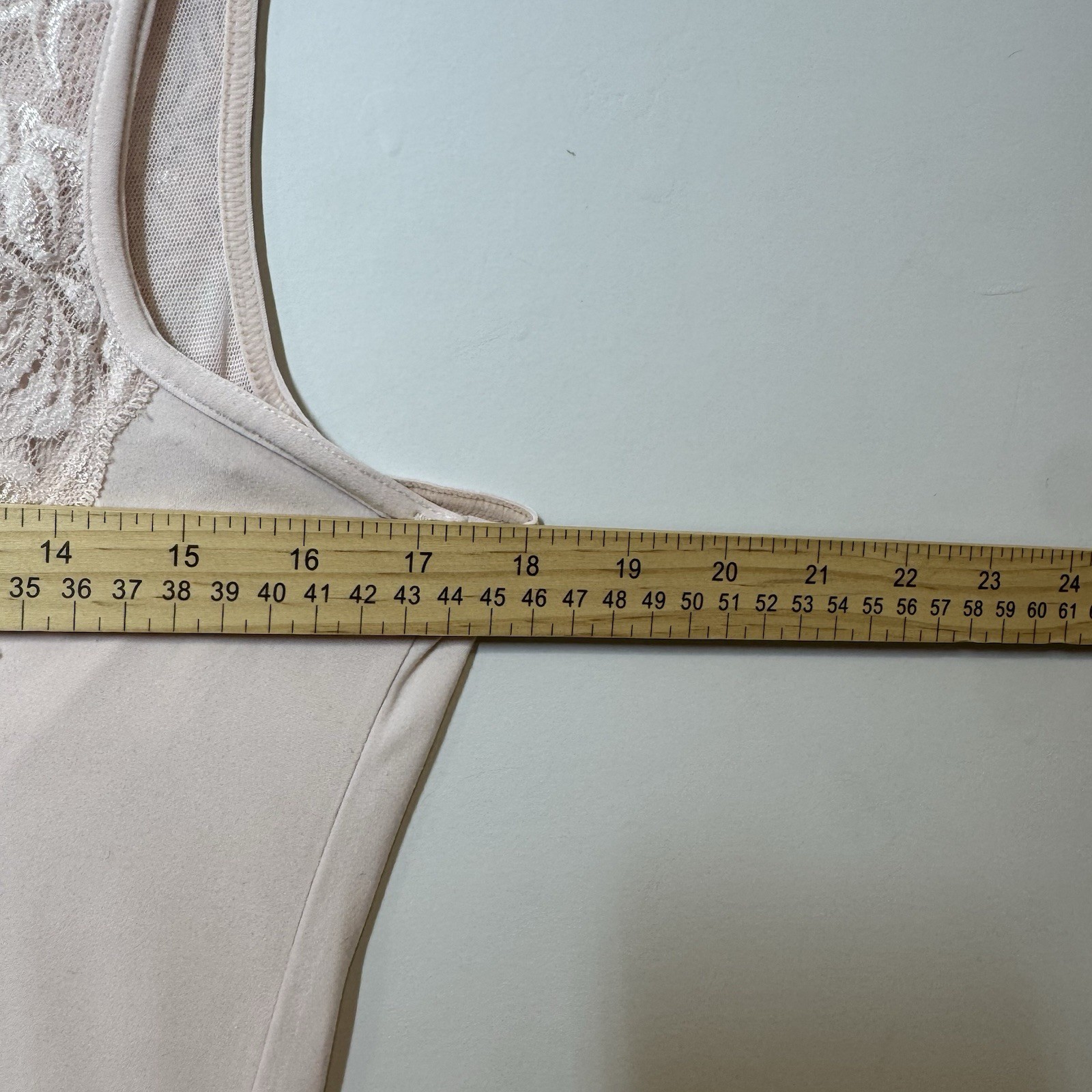 Soft Surroundings Lingerie Slip Dress Womens M Pink Feminine Classic Sexy Plunge