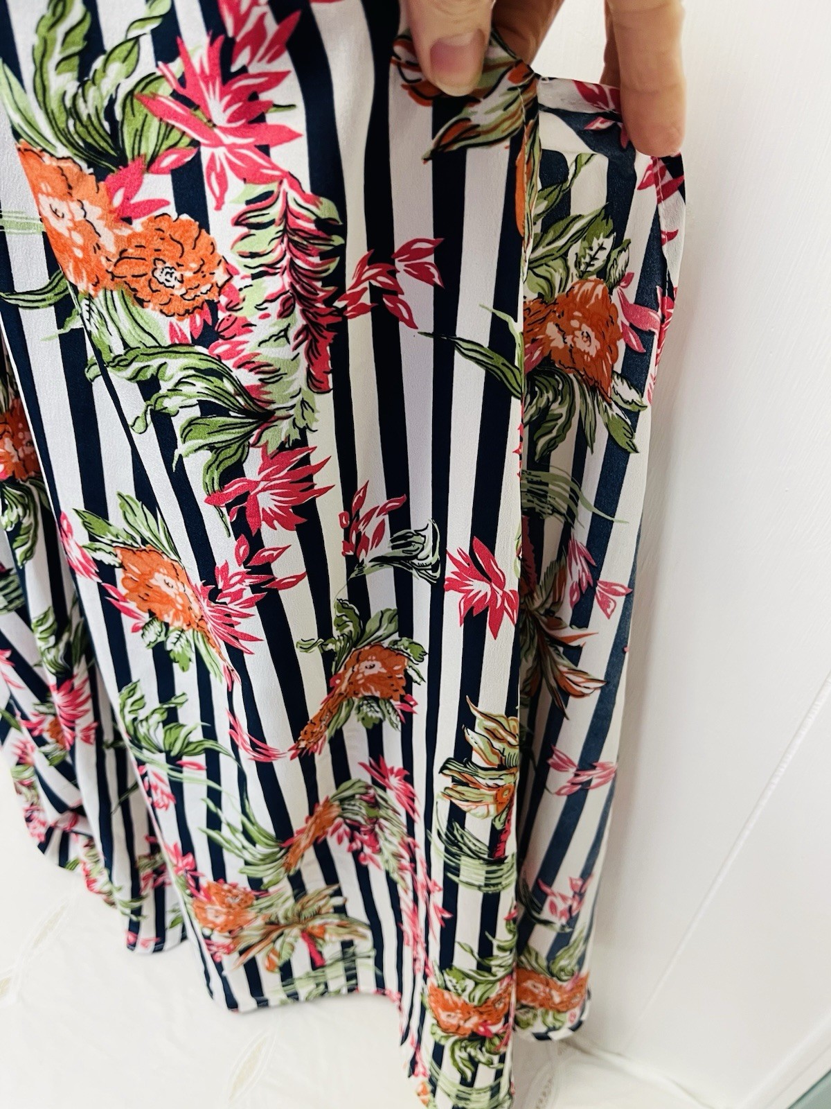 Love + Harmony L Floral Maxi Dress Flowy Boho Coastal Beachy Tropical Resort 90s