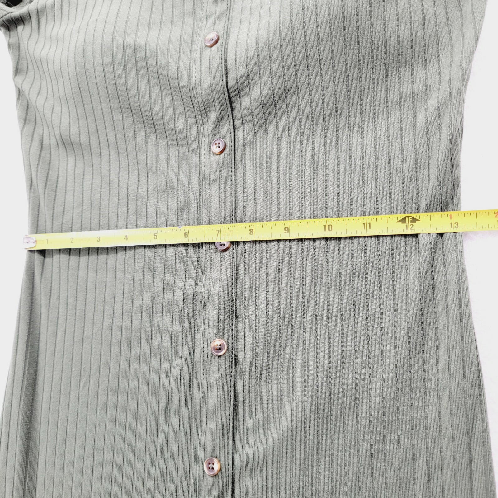 No boundaries juniors Medium 7-9 Short Sleeve T-Shirt Dress Button Front green