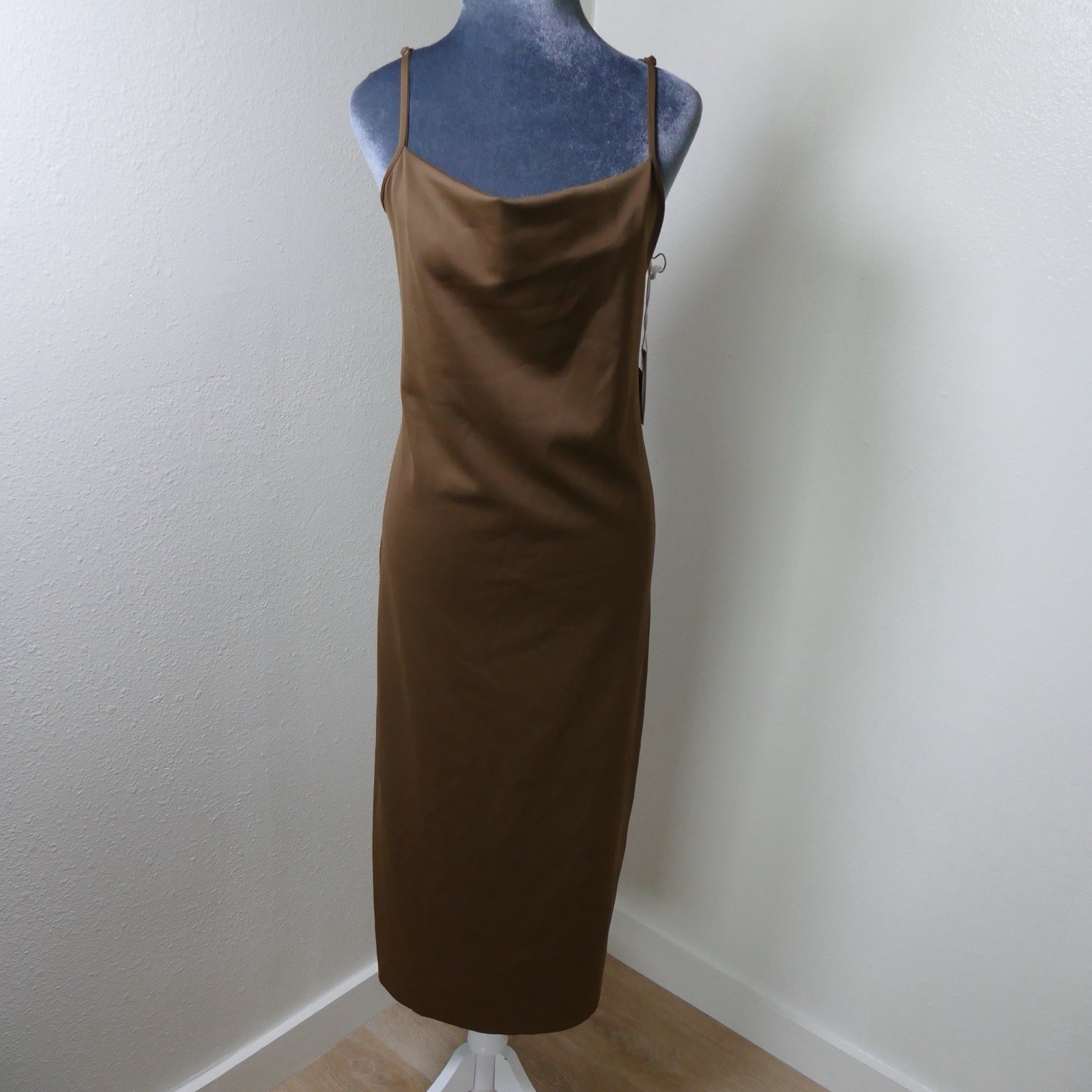 NWT Good American Size 6 Light Mocha Contour Bodycon Midi Dress Cowl Neck