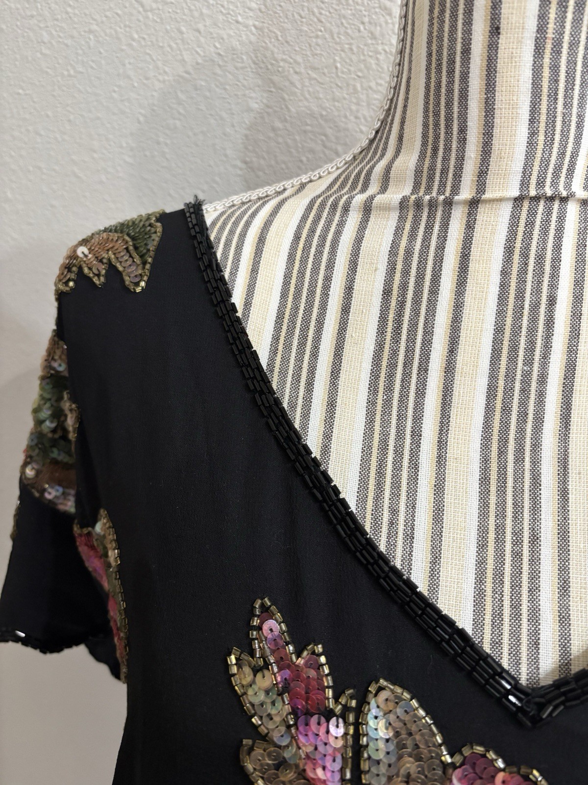Alberto Makali Black Chiffon Sequin Floral Beaded Tunic Shift Mini Dress Size L
