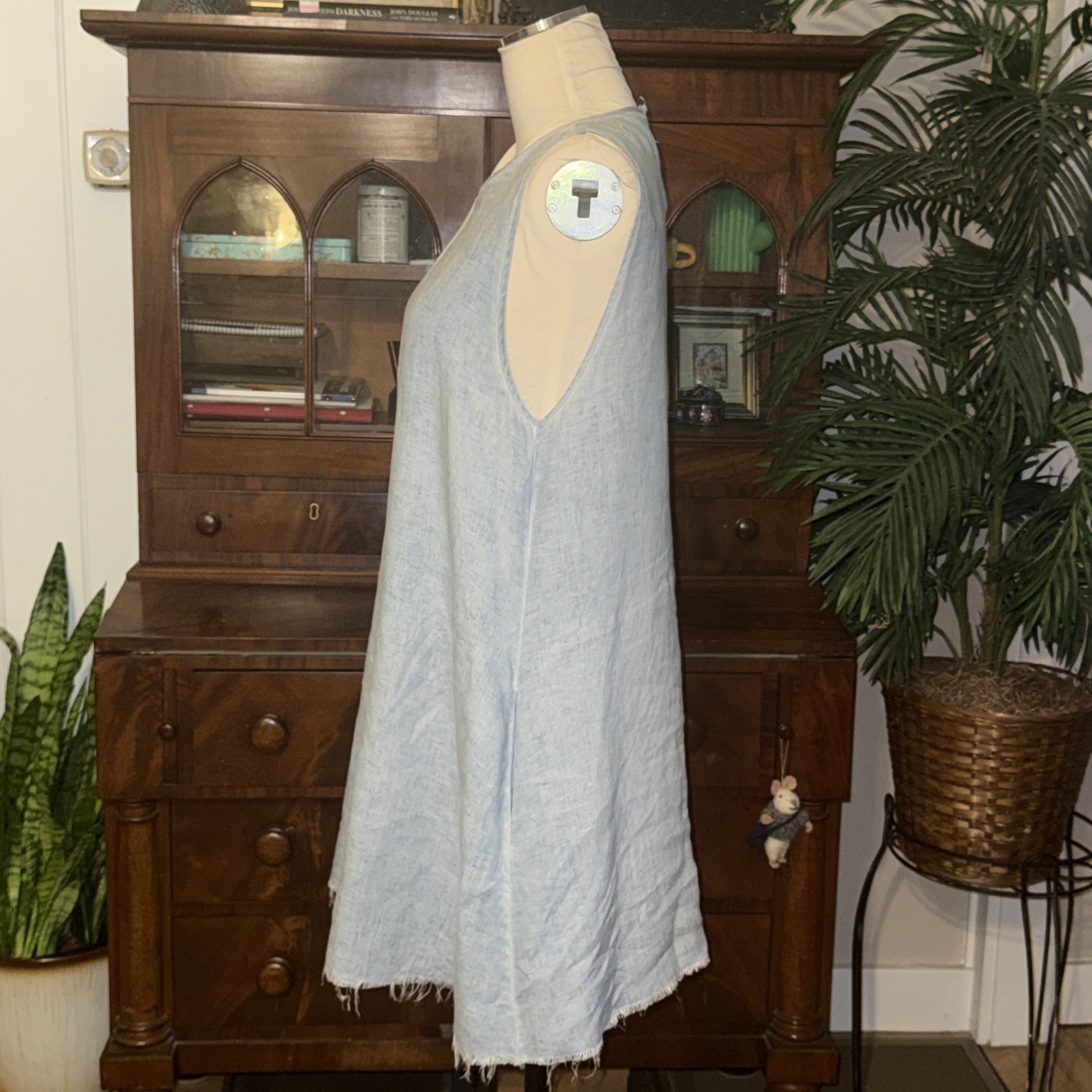 Zara Pale Blue Linen Sleeveless Shift Dress with a frayed/raw hem Womens SZ M