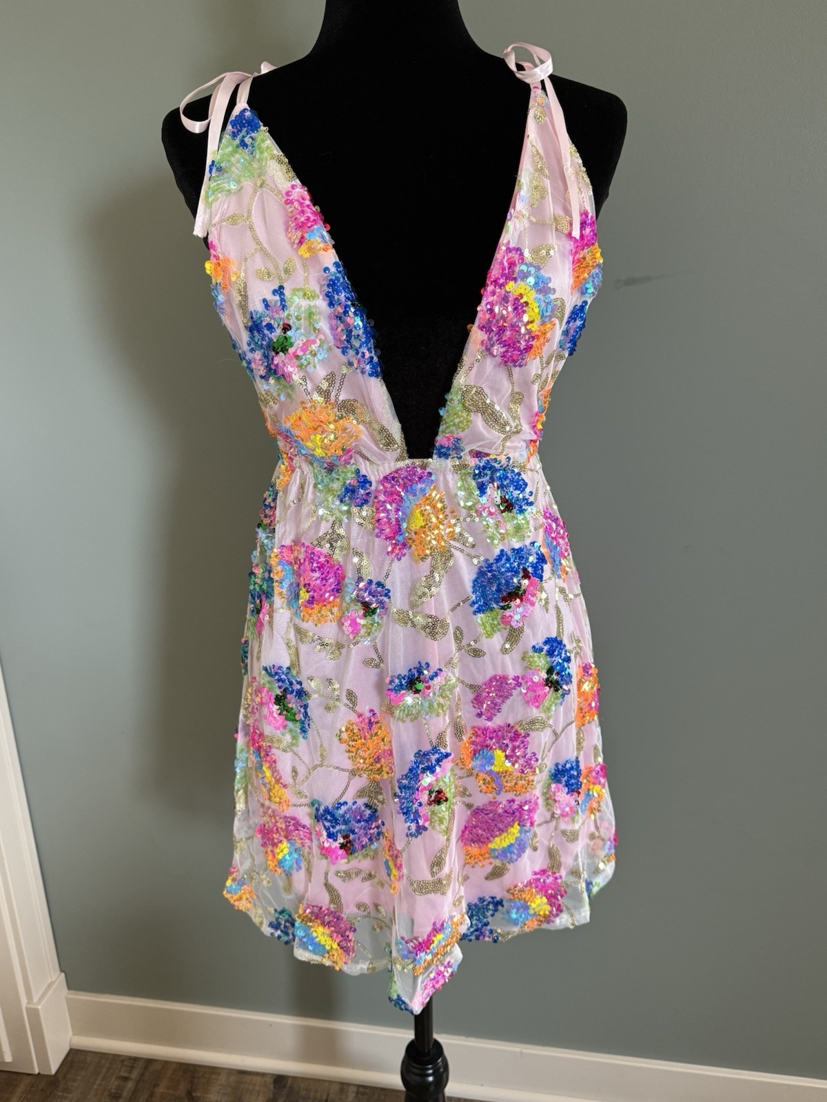 Pink Sequin Floral Mesh Mini Dress Open Back Tie Straps Festival Party Size S