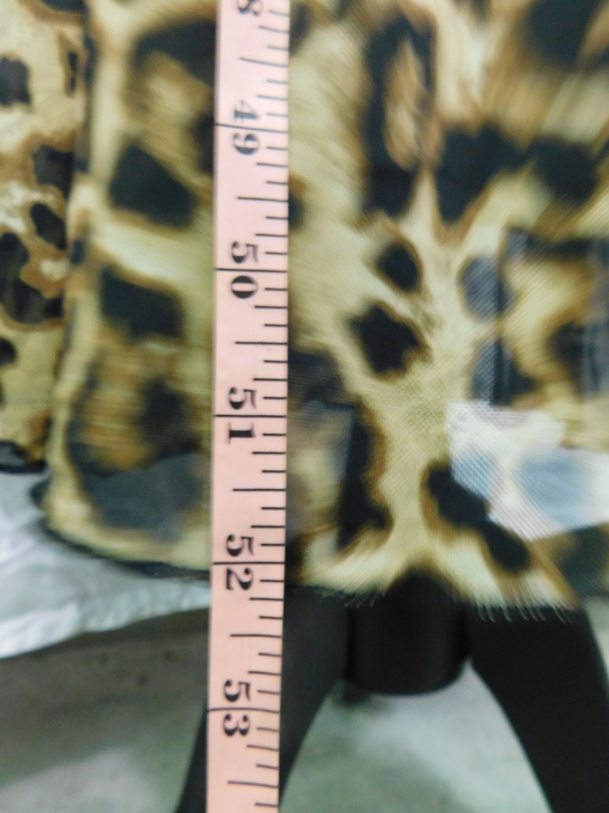 CACTUS AND PEARL LEOPARD PRINT MAXI DRESS SIZE MEDIUM LINED SEMI SHEER SLEEVES
