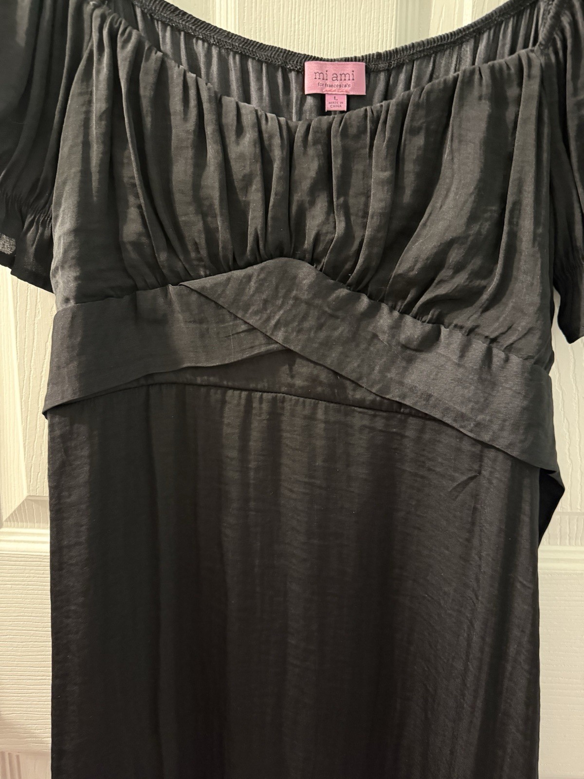 mi ami for francesca’s Black Ruffle Sleeve A-Line Dress Scoop Neck Size L