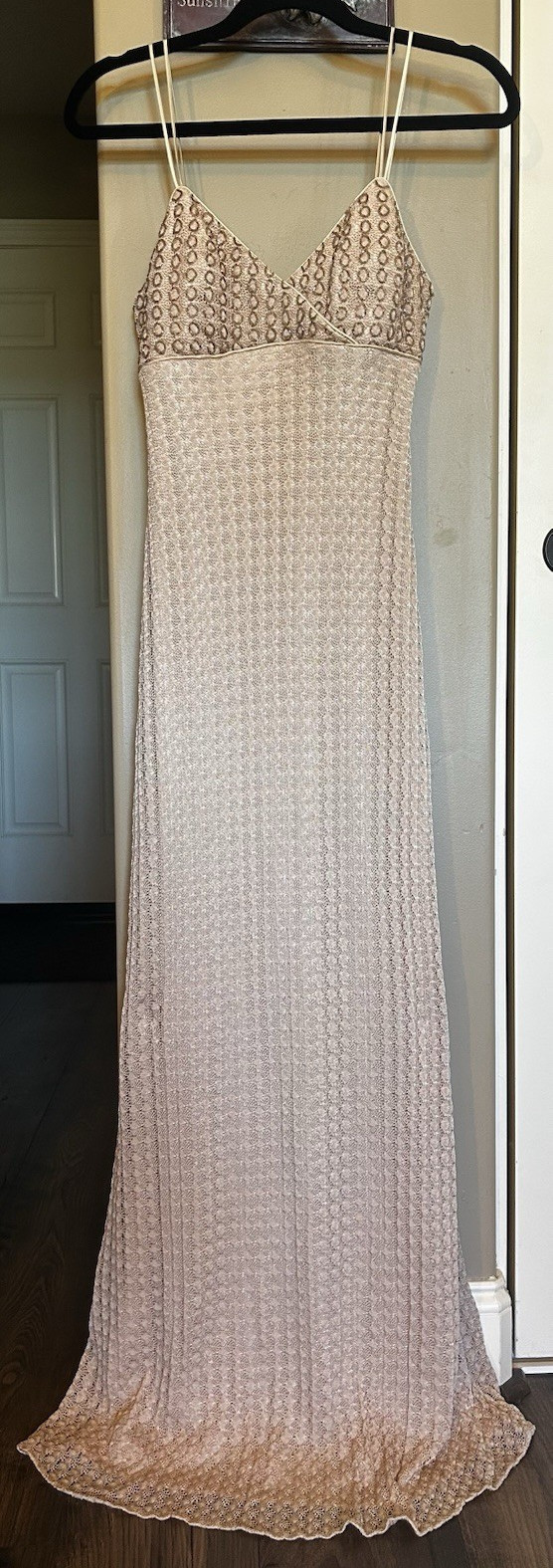 Rimini by Shaw Size 6 Beige Lace Beaded Maxi Dress V-Neck Sleeveless Zip