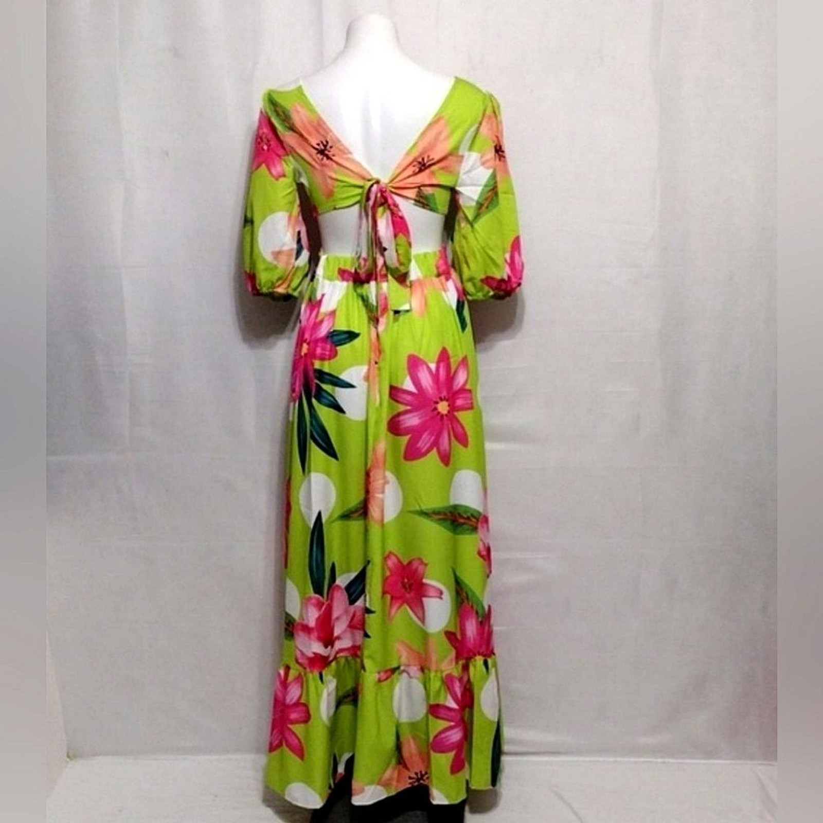 ChicMe Tropical Floral Maxi Dress Small Ring Front Cutout Open Back Double Slit