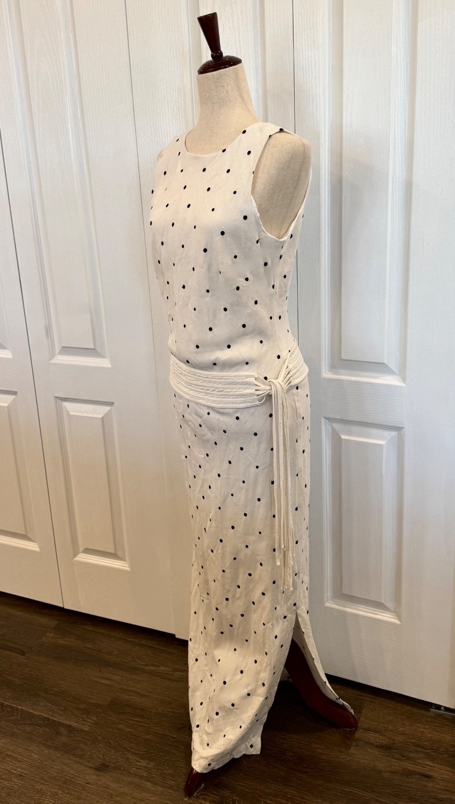 Woman’s, Size 8 Tall, Linen Blend Maxi, White, Embroidered Black Polka Dots Sash