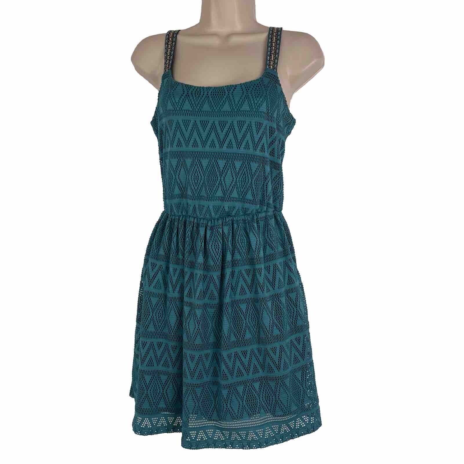 Trixxi Dress Women’s Small Above Knee Mini Sheath Sleeveless Lace Lined Teal