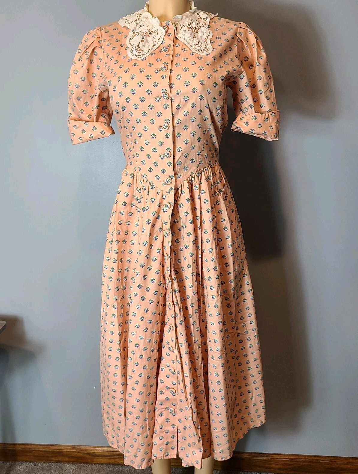 Vtg 80s Floral Garden Party Dress Prairie Sz XS Boho Cottage Basque Waist Lace